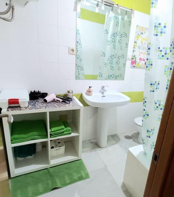 شقة Bonito Apartamento En Centro مالقة المظهر الخارجي الصورة